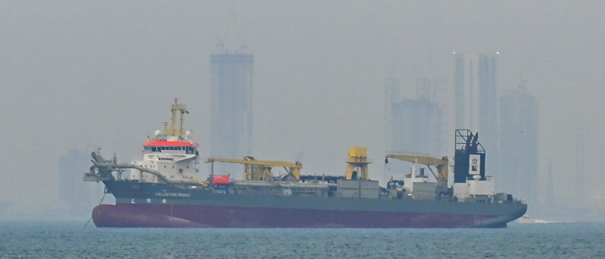 Jak eskalujący konflikt z Iranem może wpłynąć na centra danych i koszty energii